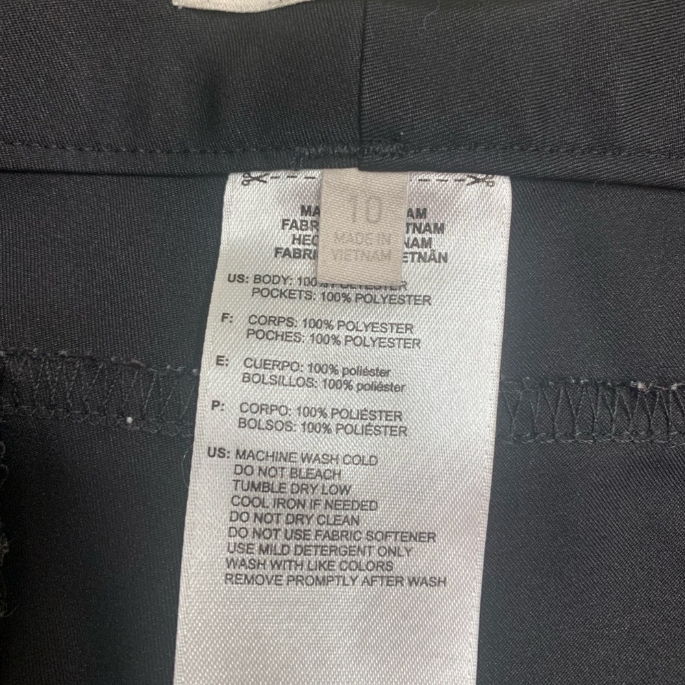 adidas Women's Dual-Pack Athletic Shorts in White and Black. Great for golfing. - Picture 10 of 10